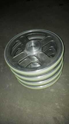 澆注機-求購生產(chǎn)聚氨酯膠輥的澆注機采購平臺求購產(chǎn)品詳情